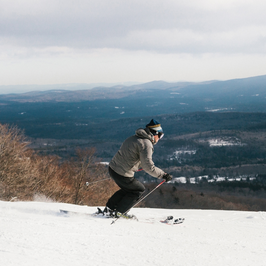 skier at bromley mountain 